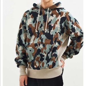 Urban Outfitter Champion Camo Hoodie